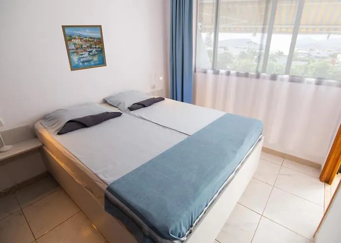 Maravilla Tranquila * Costa Del Silencio